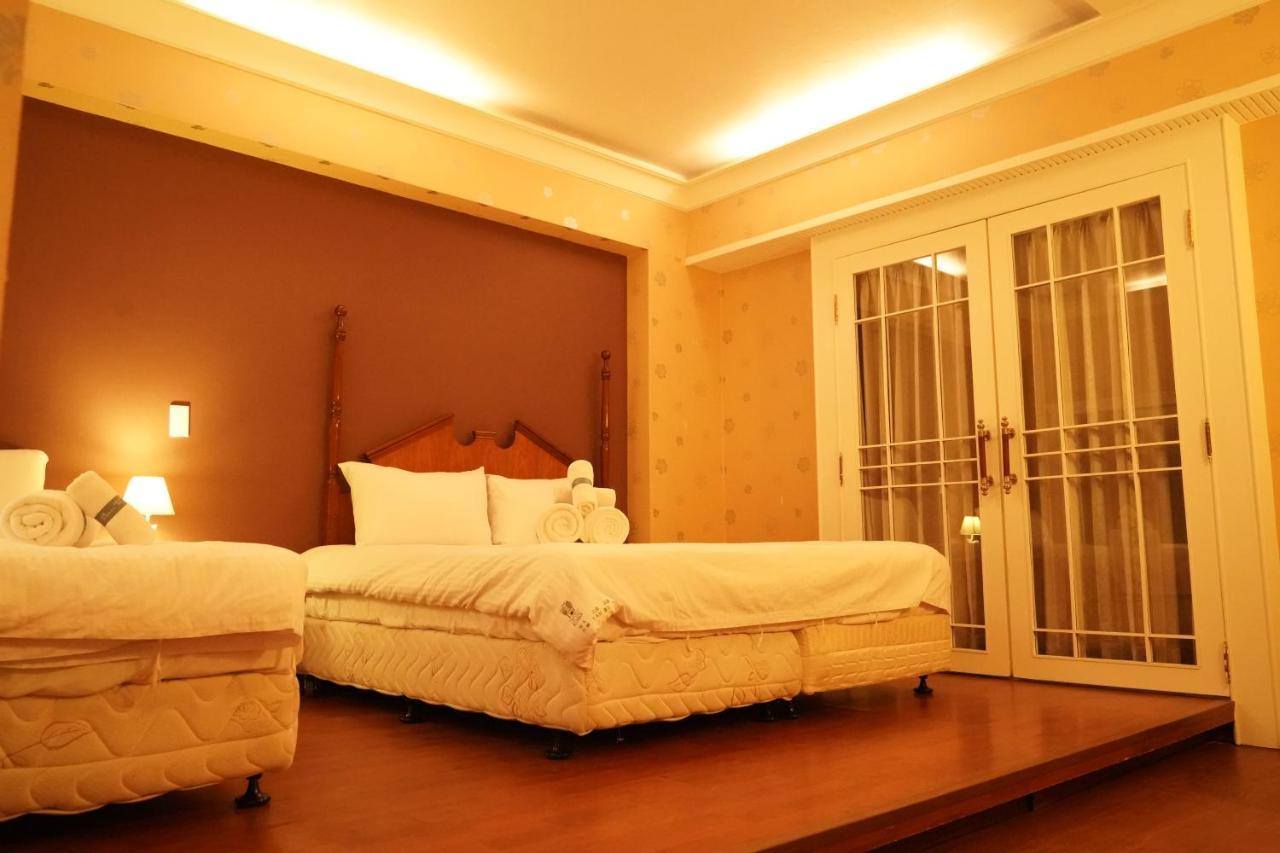 Kaohsiung Time'S Hotel ภายนอก รูปภาพ