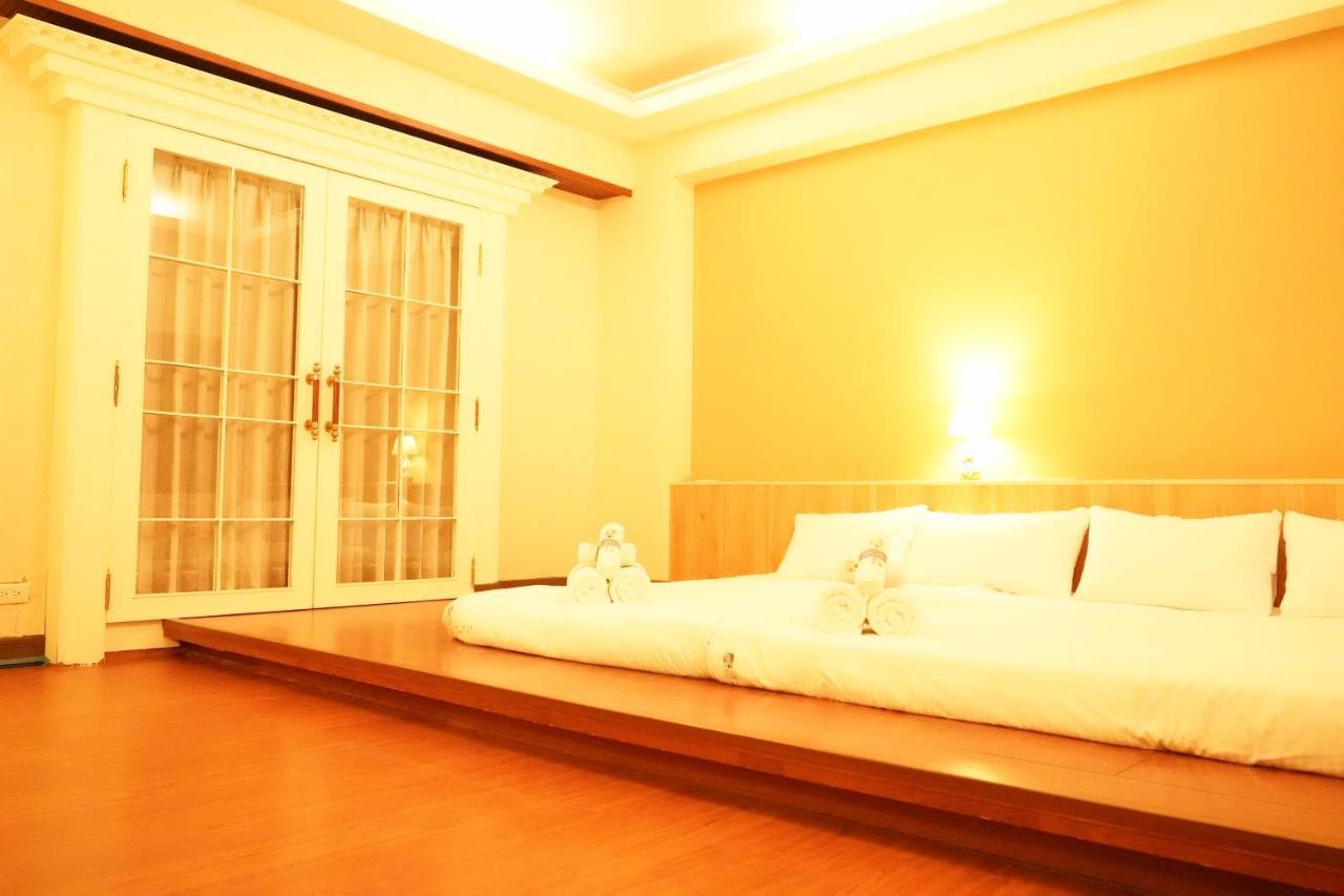 Kaohsiung Time'S Hotel ภายนอก รูปภาพ
