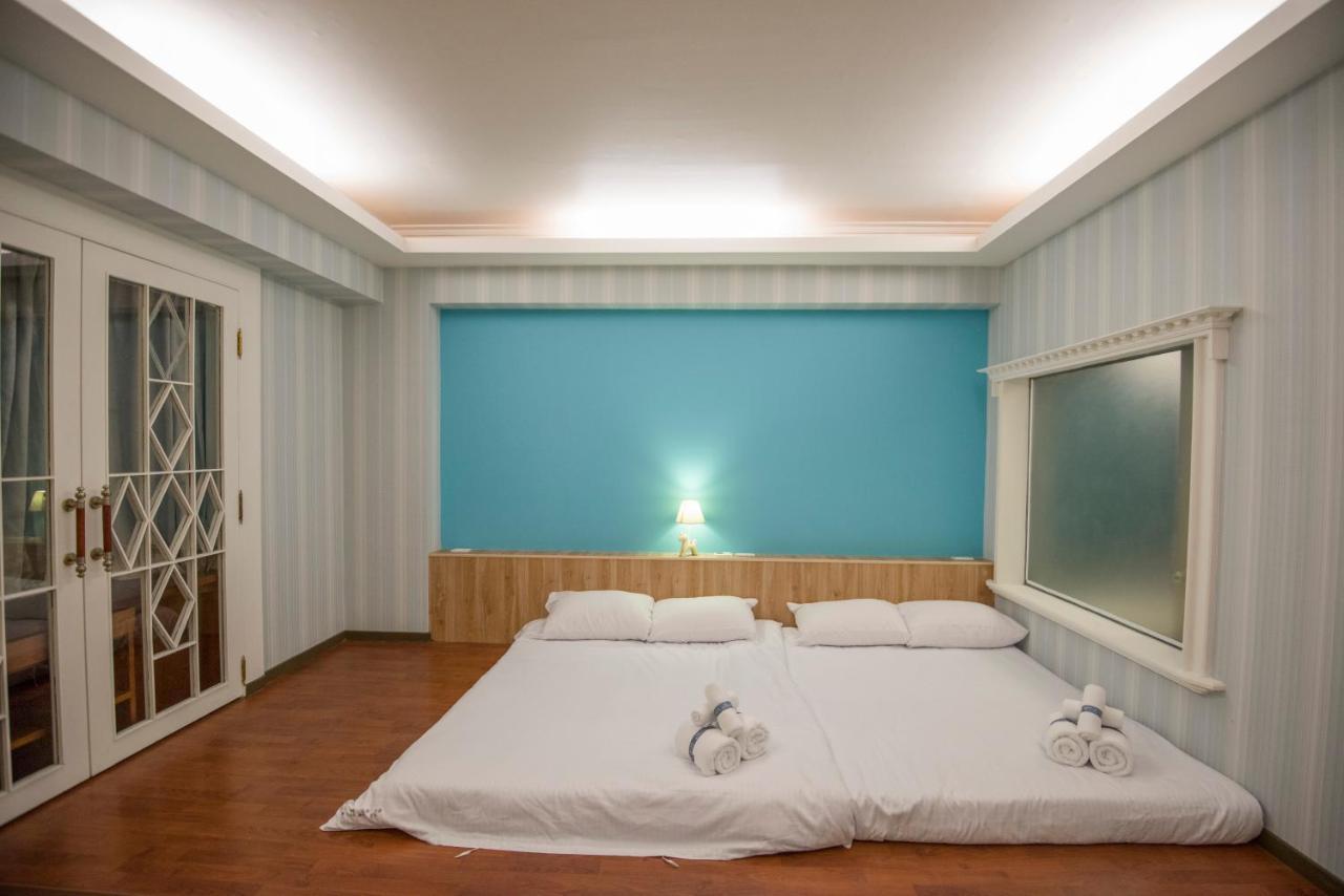 Kaohsiung Time'S Hotel ภายนอก รูปภาพ