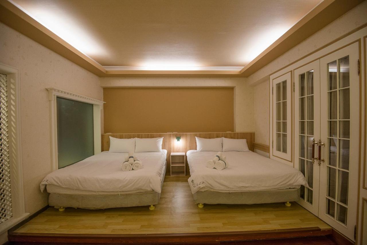 Kaohsiung Time'S Hotel ภายนอก รูปภาพ