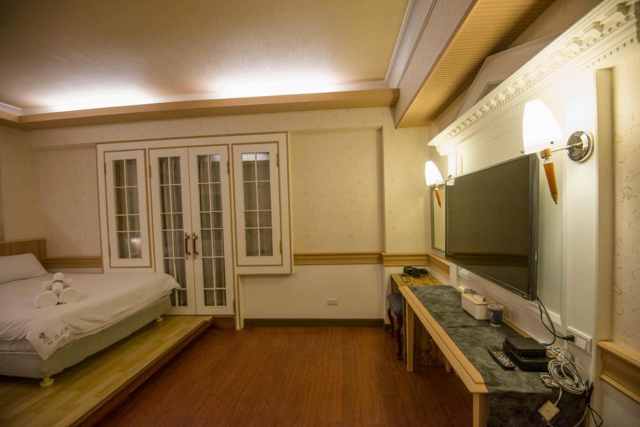 Kaohsiung Time'S Hotel ภายนอก รูปภาพ
