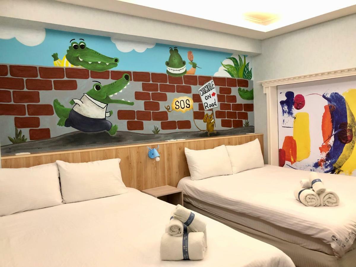 Kaohsiung Time'S Hotel ภายนอก รูปภาพ